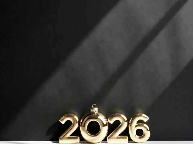 Gold 2026 numbers on a black and white minimalistic background