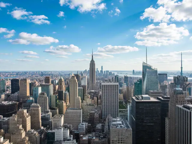 New York skyline view || ernie ai